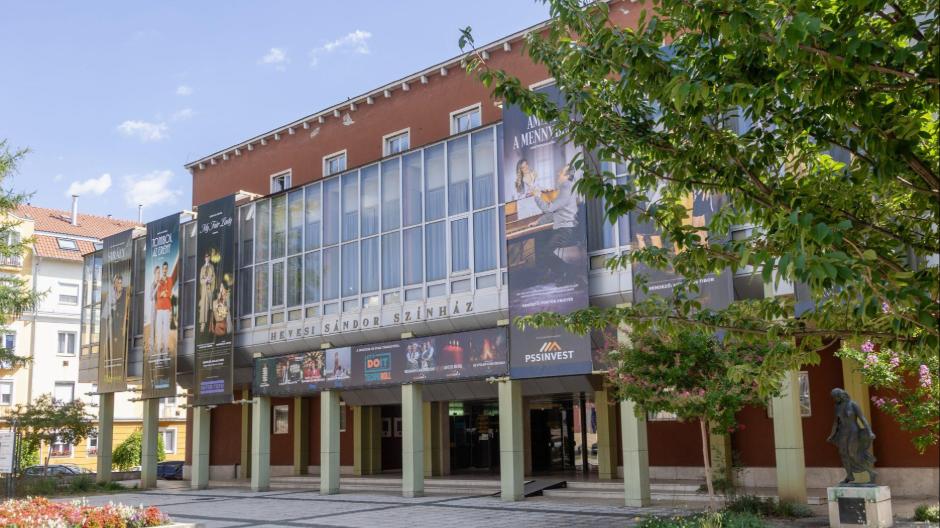 Sirly, My Fair Lady, Rokonok a Hevesi Sndor Sznhzban