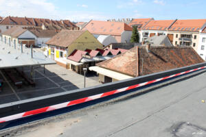 Tetőfelújítás és ablakcsere a Vásárcsarnokban Tetőfelújítás és ablakcsere a Vásárcsarnokban