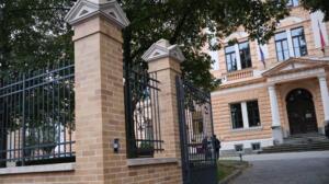 Zrínyi és Arany a magyarérettségi feladatai között Zrínyi és Arany a magyarérettségi feladatai között