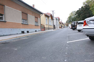 Keskenyből széles lett Keskenyből széles lett
